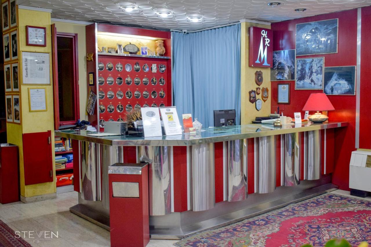 Hotel Ristorante Mommo Polistena 외부 사진